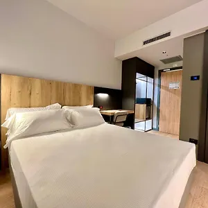 فندق Leonessa, بريشا